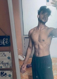 Wixxy - Acompañantes masculino in Kolkata Photo 9 of 9