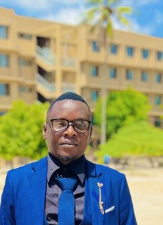 Wizaghe - Male escort in Dar es Salaam Photo 3 of 3