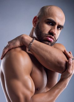 Wizard Latino - Male escort in Kuala Lumpur Photo 5 of 6