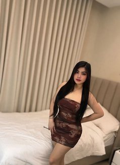 Woanda - escort in Doha Photo 2 of 5