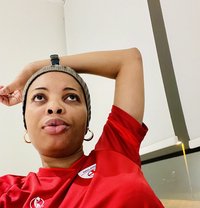 Wolfy - Intérprete de adultos in Yerevan