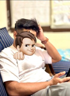 Woman's & Couple's - Acompañantes masculino in Abu Dhabi Photo 4 of 7