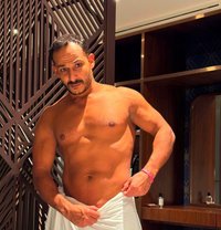 Women & Couples Only Flexible Rate, Male - Male escort in Dubai