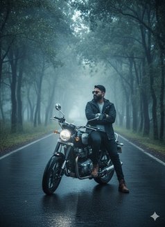 Women for everything & Top for Man - Male escort in Dubai Photo 5 of 5