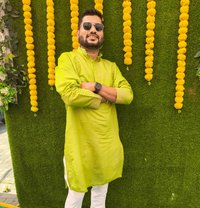 Working Simple and Safe Professional - Male escort in Mumbai