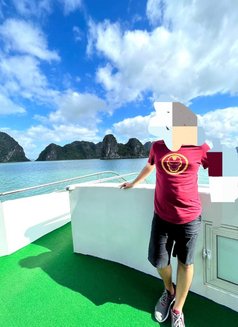 Working Simple and Safe Professional - Male escort in Mumbai Photo 3 of 4