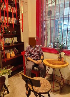 Working Simple and Safe Professional - Male escort in Mumbai Photo 4 of 4