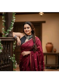 World of Tamil Girls - escort agency in Chennai Photo 5 of 5