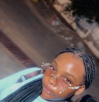 Worship Queen Mira - dominatrix in Accra