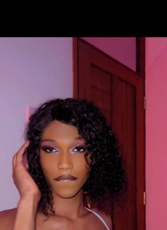 X Georgina - Transsexual escort in Nairobi Photo 6 of 6