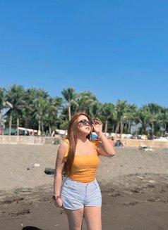 KYLAversatile69 - Transsexual escort in Singapore Photo 13 of 13