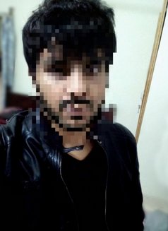 Xa7 - Male escort in New Delhi Photo 1 of 4