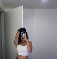 Xara - escort in Bristol