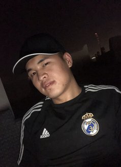 Xavier - Male escort in Al Manama Photo 2 of 2