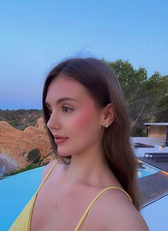 Xenia - escort in Dubai Photo 10 of 20
