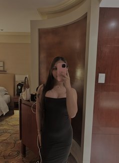 Xforcha - Transsexual escort in Manila Photo 4 of 5