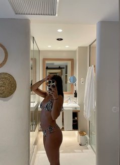 Xhyrha - escort in Dubai Photo 2 of 5