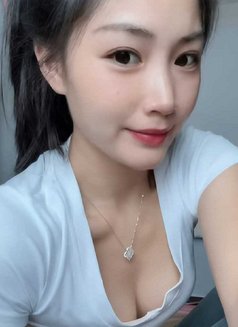 Xiao Xiao - escort in Georgetown, Penang Photo 3 of 3