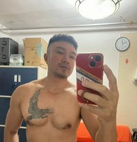 Xiaohuzi - Male escort in Singapore