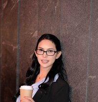 Xiena - escort in Macao Photo 1 of 9
