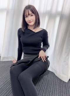 Xin’er - escort in Osaka Photo 2 of 3