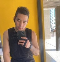 New here! Straight top Xin - Acompañantes masculino in Dubai