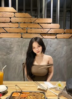 Xina - escort in Kuala Lumpur Photo 5 of 5