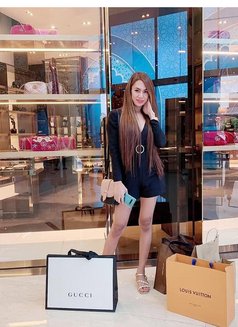 Xinan - Transsexual escort in Bali Photo 7 of 8