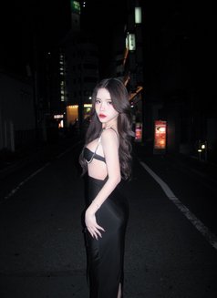 XingXing - puta in Tokyo Photo 11 of 15