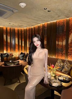 XingXing - escort in Taipei Photo 20 of 22