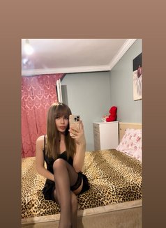 Алиса XL 🇷🇺 - Transsexual dominatrix in İstanbul Photo 7 of 13
