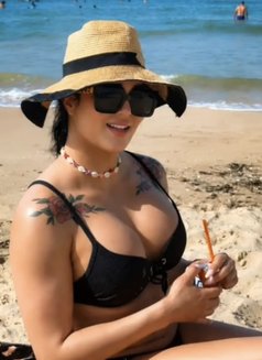 عربية نار 🦶🏻 زب كبير عمه XL SEX SHOW - Transsexual escort in İstanbul Photo 7 of 28