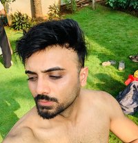 XLatino bisexual boi - Male escort agency in Ahmedabad