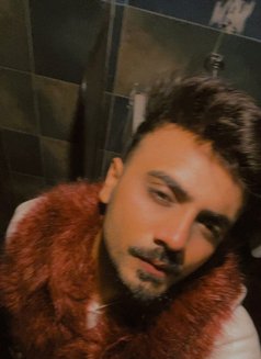 XLatino bisexual boi - Male escort agency in Mumbai Photo 21 of 23