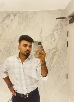 XLatino bisexual boi - Male escort agency in Mumbai Photo 23 of 23