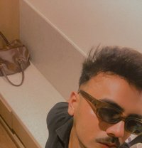 XLatino Boi - Acompañantes masculino in Mumbai