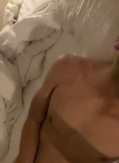 XLatino Boi - Male escort in Mumbai Photo 3 of 14