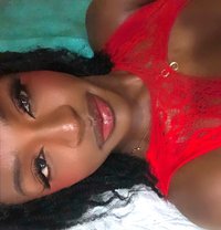 Xoxoskinq - Transsexual escort in Nairobi