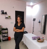Xtraordinary Touch Massage Therapist - Masajista in Gurgaon