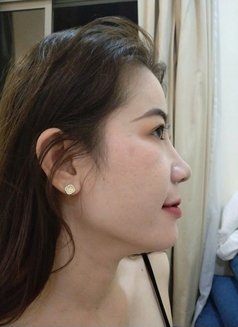 Xuandieu - masseuse in Bangkok Photo 2 of 2