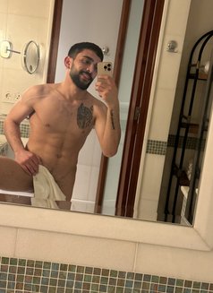 XXL AİİAS - Male escort in İstanbul Photo 6 of 9