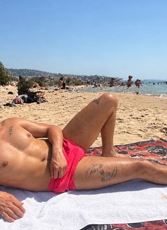 Xxl Arab in Istanbul - Male escort in İstanbul Photo 2 of 4