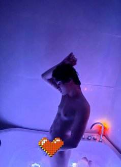 ARİS - Transsexual escort in Riyadh Photo 2 of 18