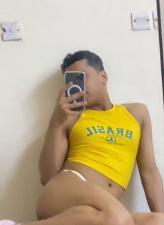 جاد Xxl - Transsexual escort in Muscat Photo 8 of 8