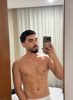 XXL_FERID_TOP_🇹🇷 - Male escort in İstanbul Photo 16 of 17