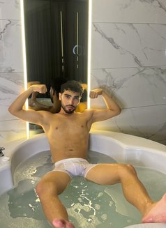 XXL_FERID_TOP_🇹🇷 - Male escort in İstanbul Photo 10 of 25