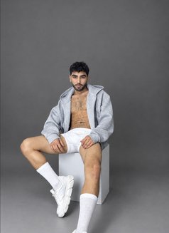 HARD_TOPXL_POPERS - Male escort in İstanbul Photo 4 of 25