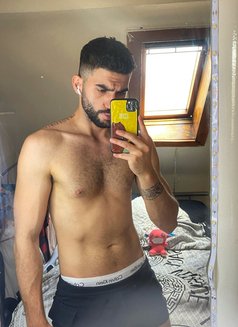 Xxl Kuridsh - Male escort in İstanbul Photo 6 of 7