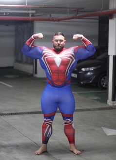 XXL Muscle Jack - Male escort in London Photo 2 of 13