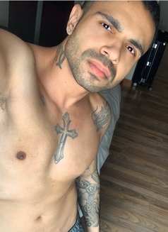 9β TOP BRAYAN π§π· LAST DAYS - Male escort in Kuala Lumpur Photo 14 of 22